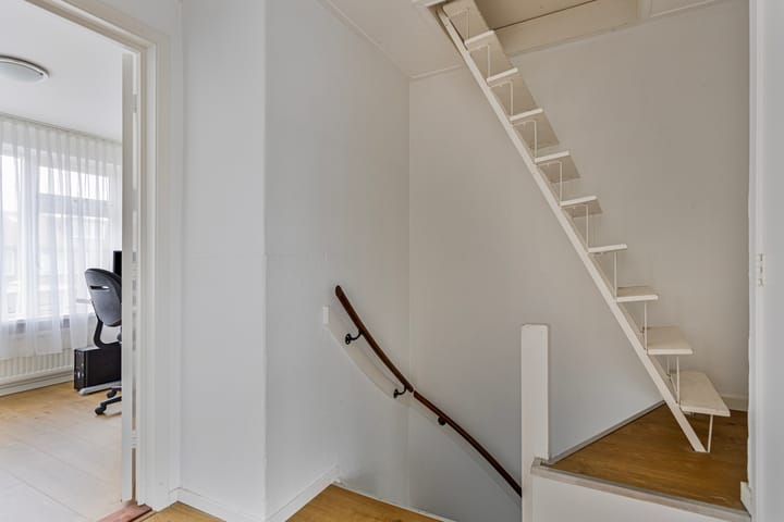 Foto 22 van Leeuwerikstraat 9