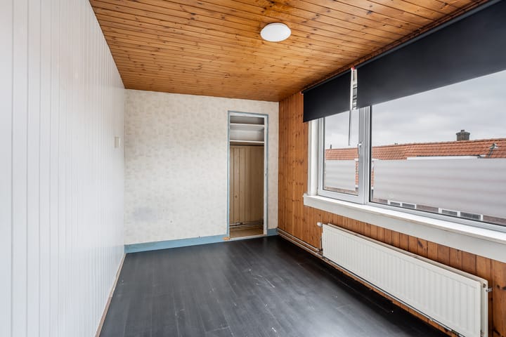 Photo 14 of Jan Vermeerstraat 36-B