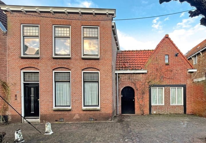 Voorstraat 72