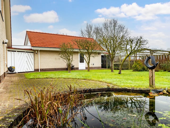 Foto 35 van Gaspeldoorn 64