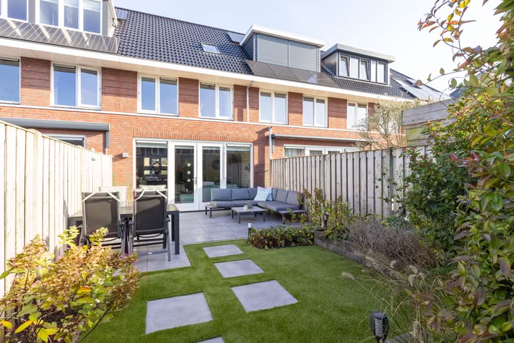 Foto 29 van Adriaan Anthoniszstraat 17