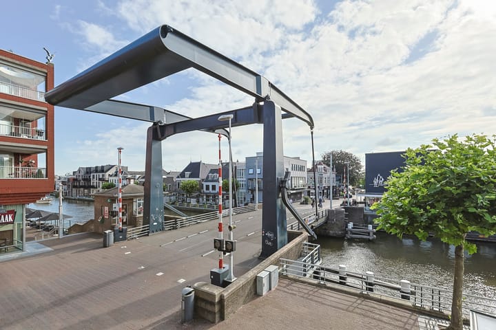 Foto 36 van Pieter Doelmanstraat 10-A