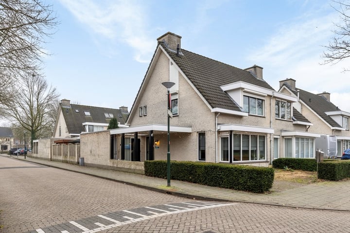 Bekijk foto van Schootsestraat 28