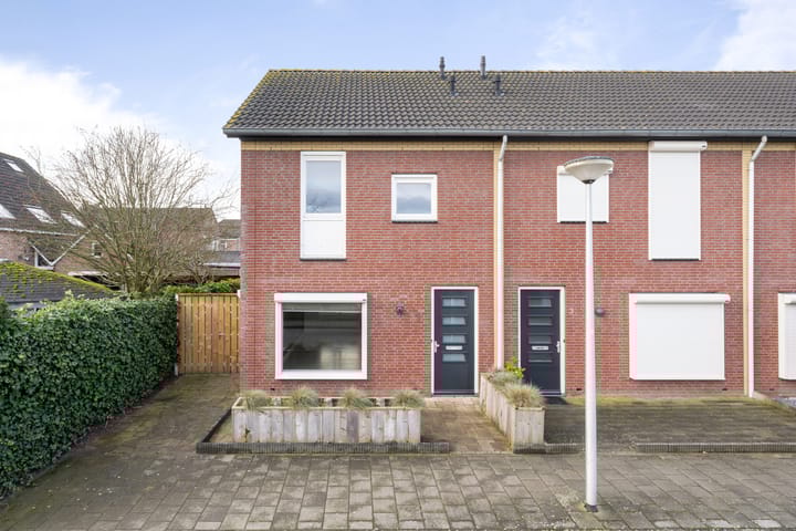 Foto 8 van Graaf Engelbrechtstraat 1