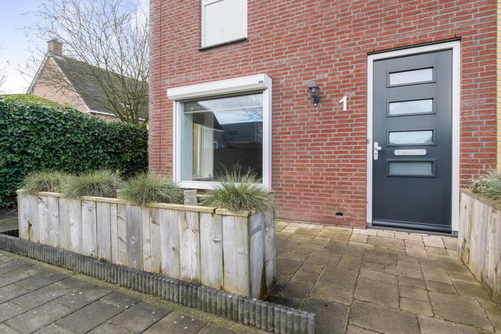 Foto 9 van Graaf Engelbrechtstraat 1