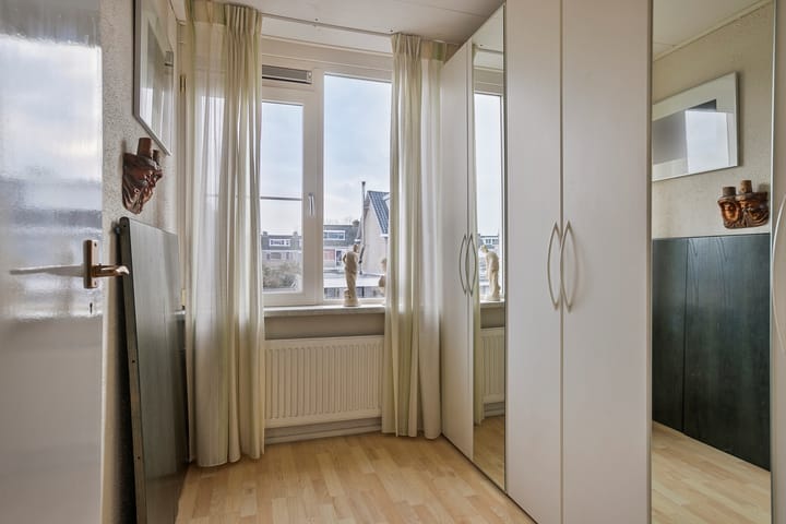 Photo 23 of C. Huygenslaan 15