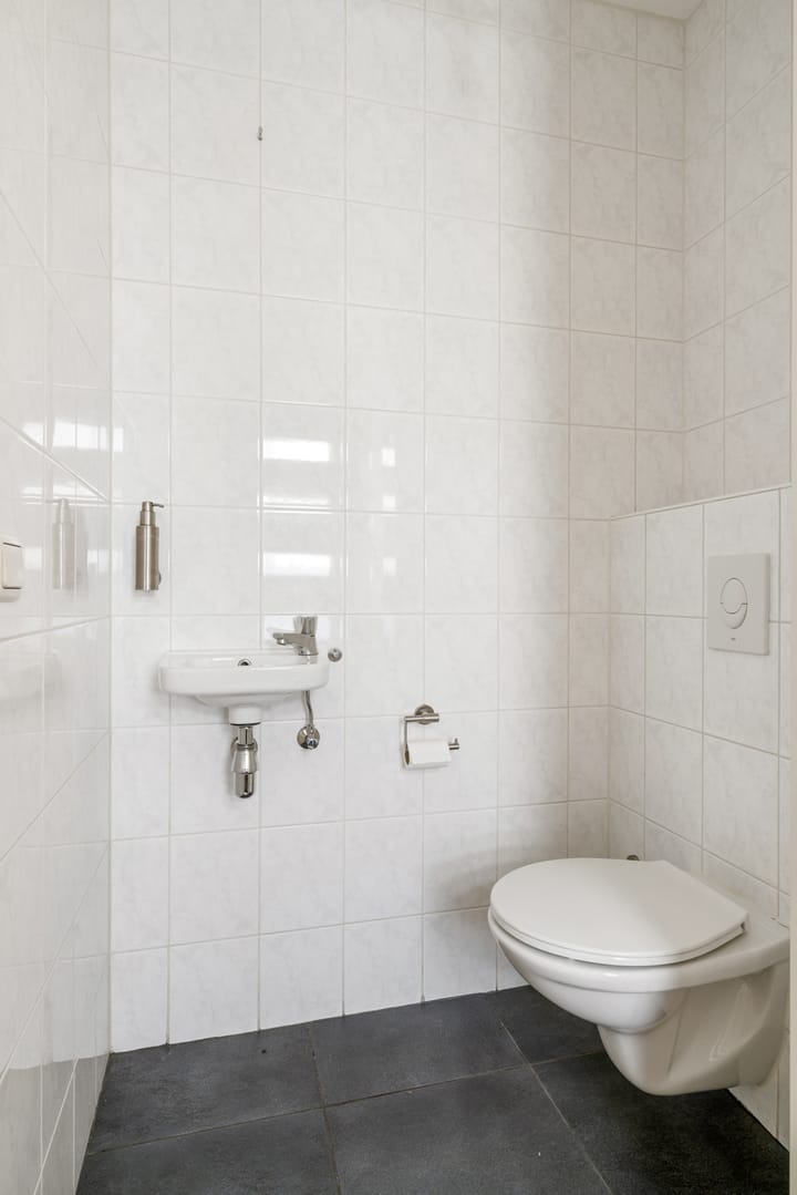 Foto 21 van Graaf Engelbrechtstraat 1