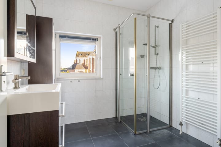 Foto 34 van Graaf Engelbrechtstraat 1