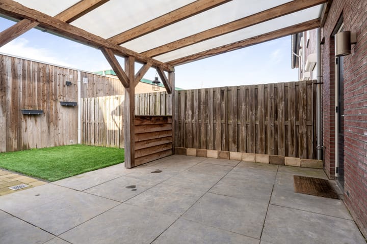 Foto 50 van Graaf Engelbrechtstraat 1