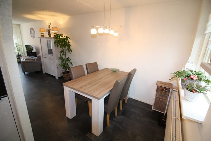 Photo 6 of Laan '40-'45 146