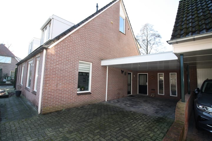 Photo 23 of Laan '40-'45 146