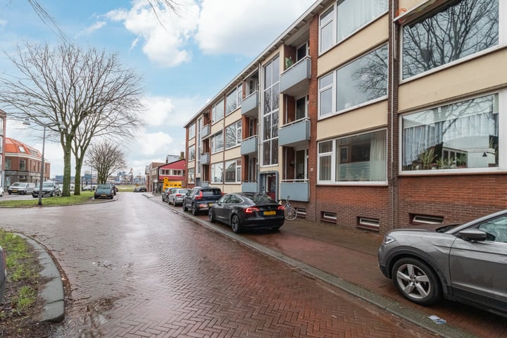 View photo of Oranjestraat 29