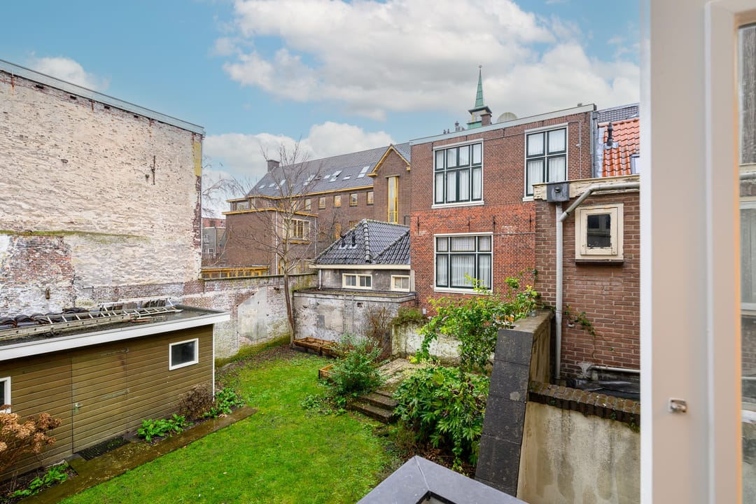 Photo 11 of Kort Rapenburg 15-A