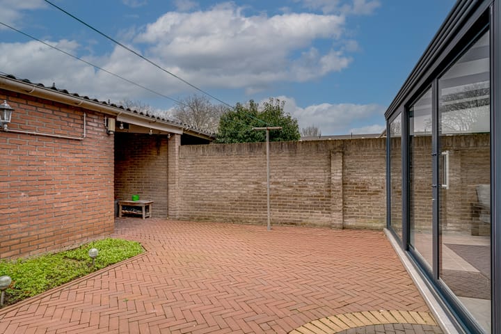 Foto 30 van Bartókstraat 14