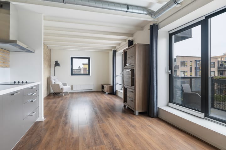 Foto 15 van Romkeslaan 49