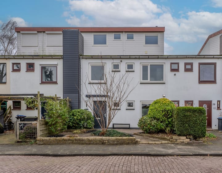 Foto 1 van Menadostraat 21