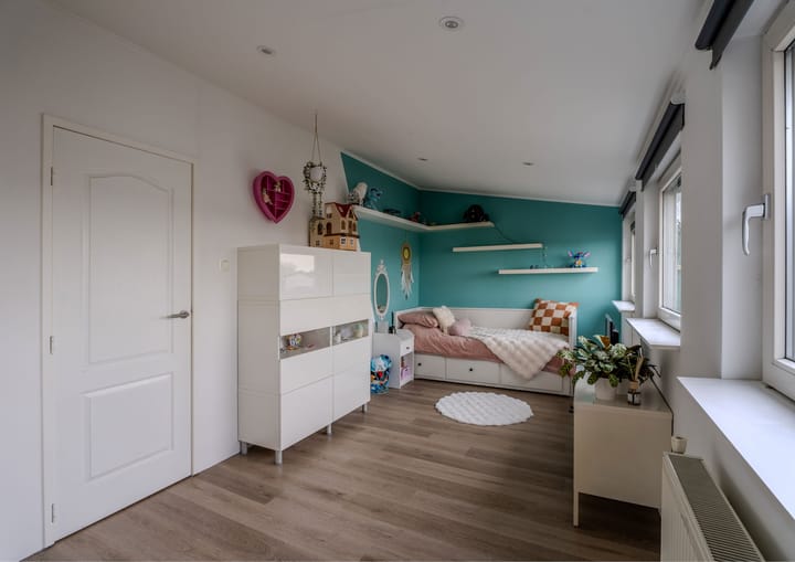 Foto 36 van Menadostraat 21