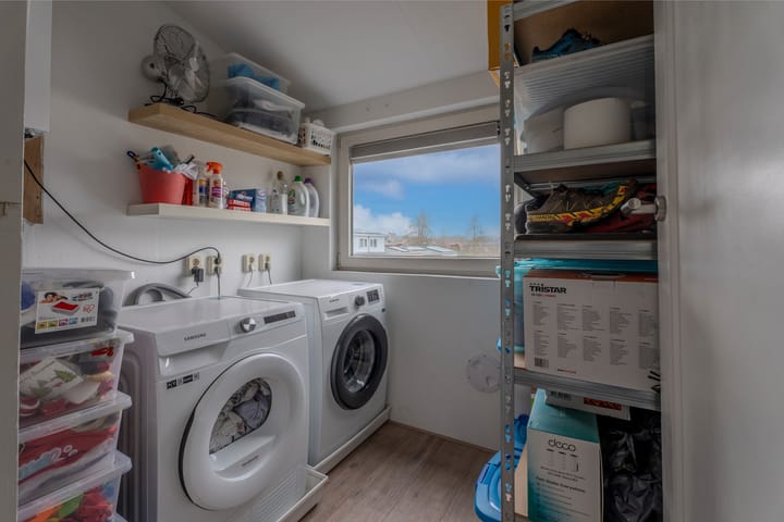 Foto 39 van Menadostraat 21