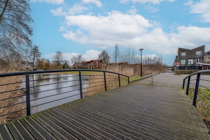 Foto 42 van Menadostraat 21