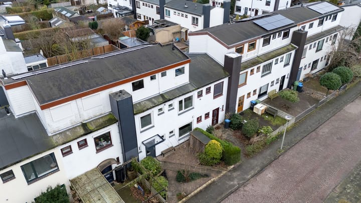 Foto 52 van Menadostraat 21