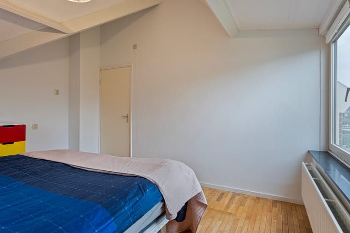 Photo 22 of Kerkstraat 74