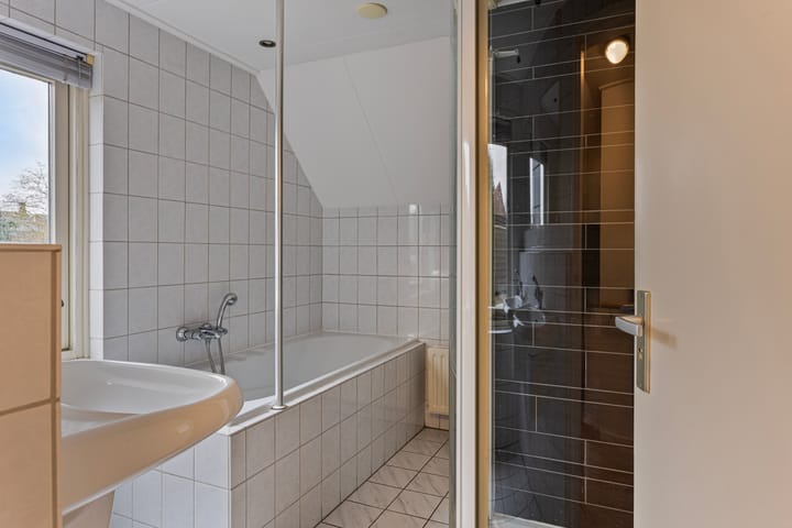 Photo 23 of Kerkstraat 74