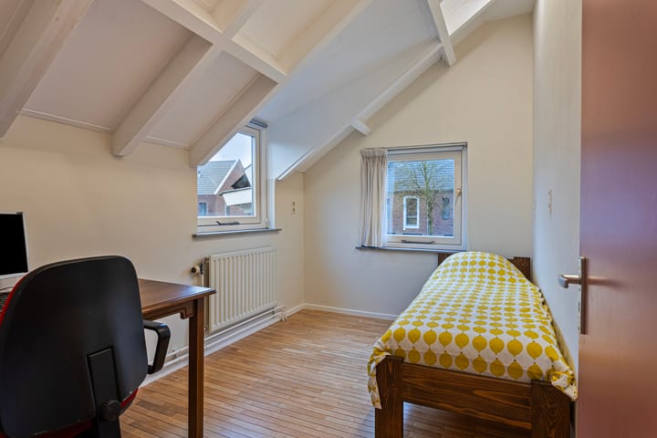 Photo 25 of Kerkstraat 74