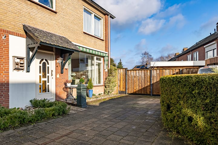 Foto 2 van Begoniastraat 9