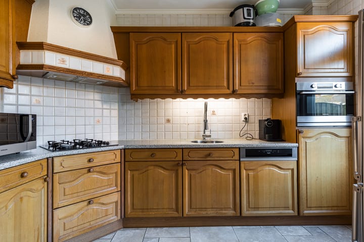 Foto 20 van Jaap Edenlaan 114