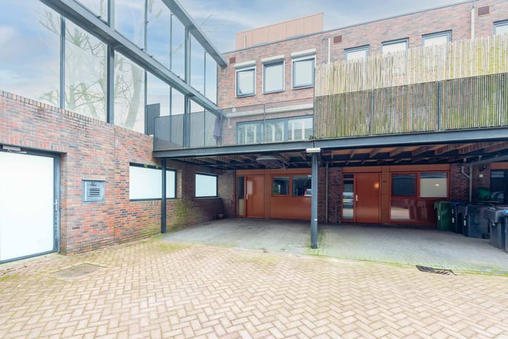 Foto 51 van Willem Hedastraat 105