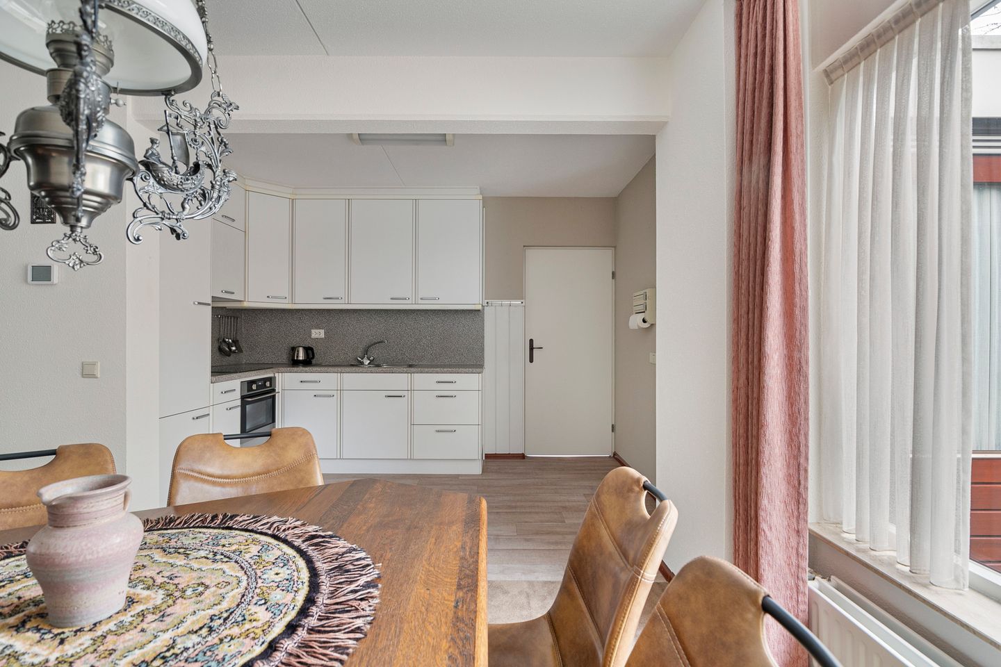 Foto 10 van Looierstraat 6