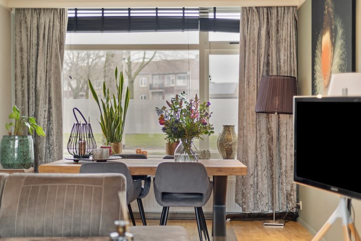 Foto 10 van Emmaplein 11