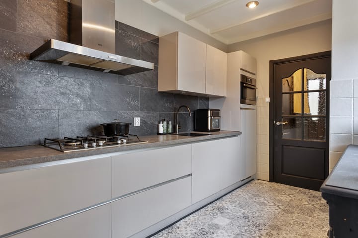 Foto 11 van Emmaplein 11