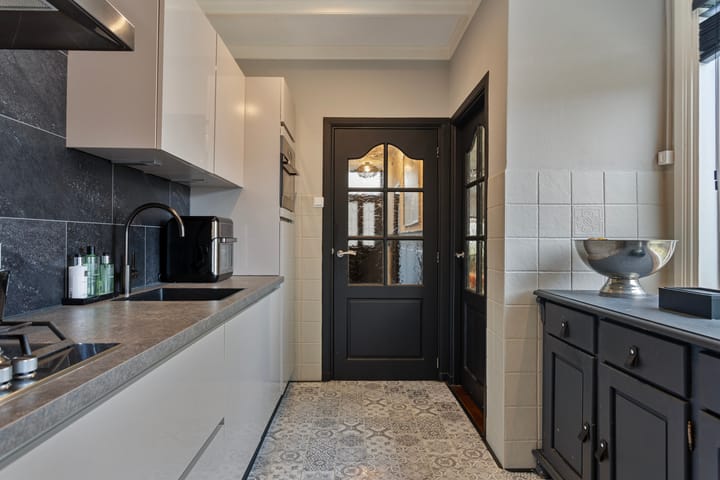 Foto 13 van Emmaplein 11