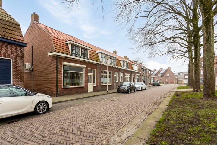 Foto 31 van Emmaplein 11