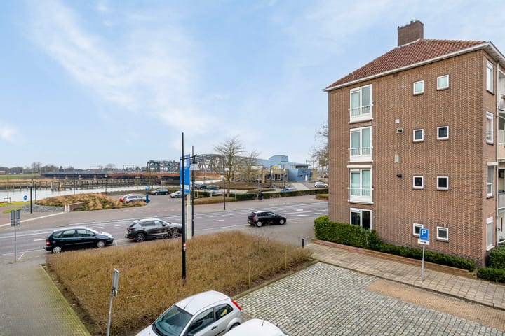 Foto 16 van Brugstraat 29