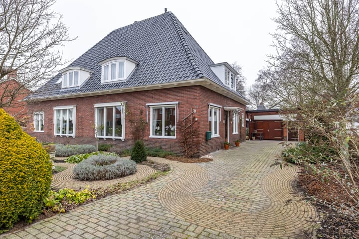 Foto 1 van Burgemeester Triezenbergstraat 17