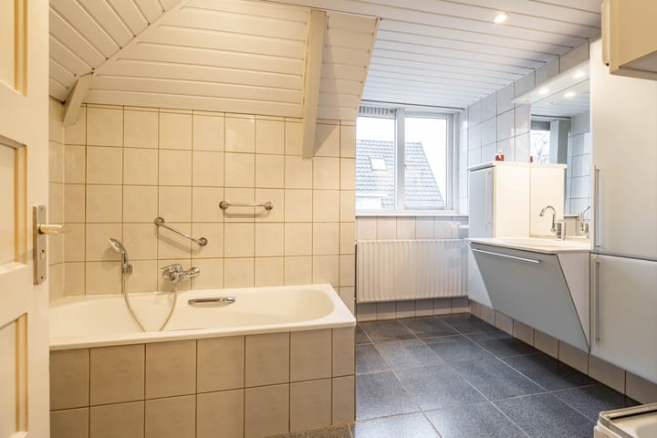 Foto 33 van Burgemeester Triezenbergstraat 17