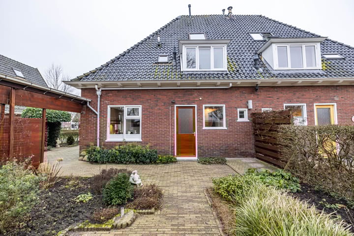 Foto 68 van Burgemeester Triezenbergstraat 17