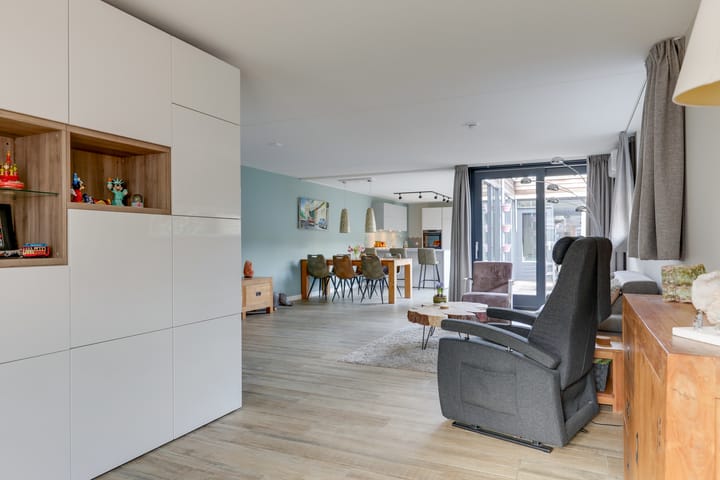 Foto 15 van Alfred Mozerplein 22