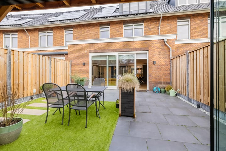 Foto 42 van Willem Kloosstraat 110