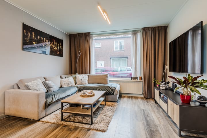 Foto 4 van Willem Knuttelstraat 39