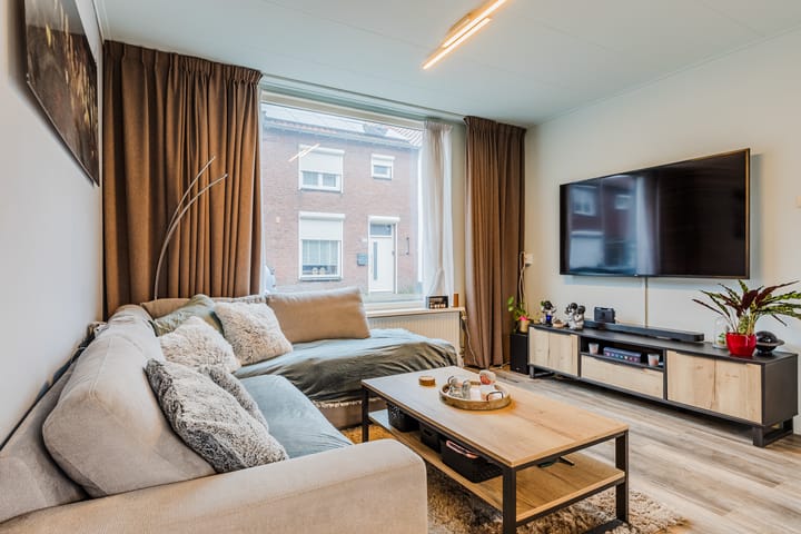 Foto 5 van Willem Knuttelstraat 39