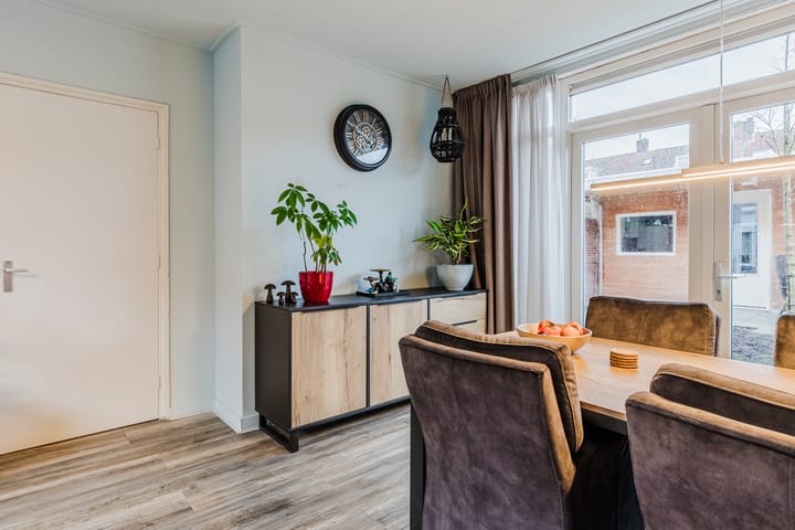 Foto 7 van Willem Knuttelstraat 39