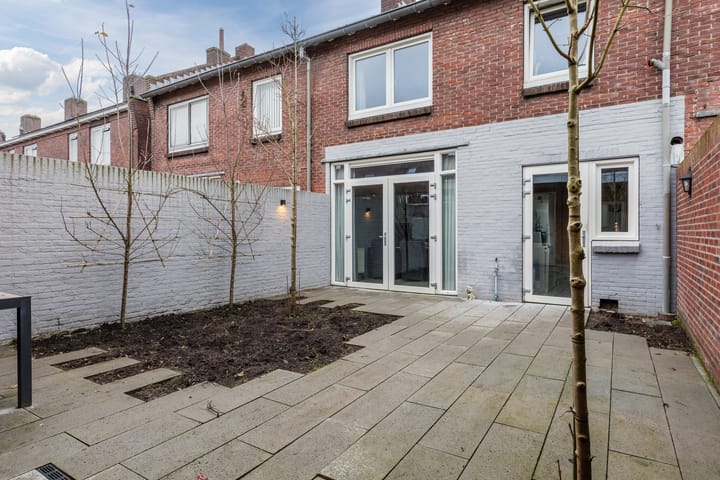 Foto 22 van Willem Knuttelstraat 39