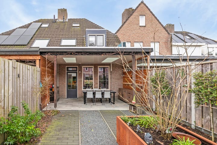 Foto 2 van Dokter Barentsenstraat 15