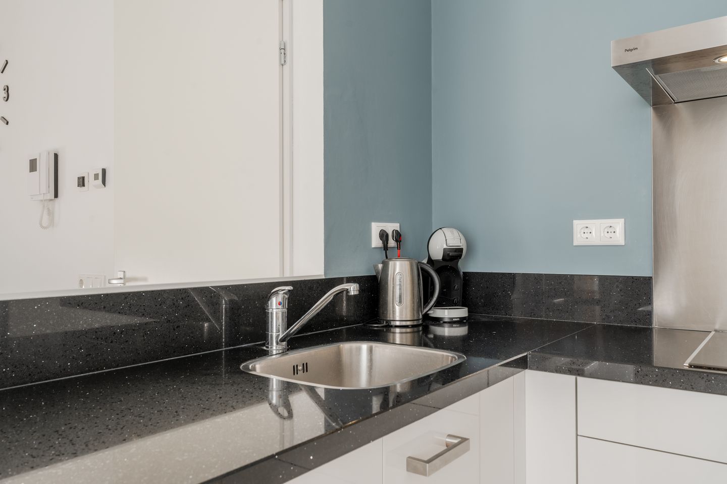 Foto 25 van Carel Willinkgracht 503