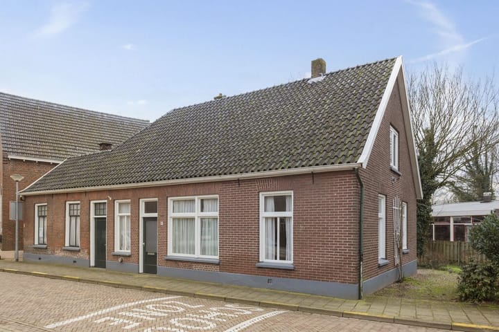 Foto 2 van Stationsstraat 11