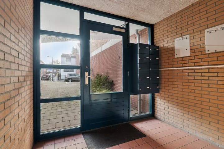 Foto 10 van Midden-Scheepvaartstraat 29