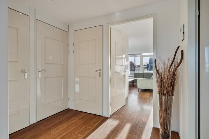 Foto 13 van Midden-Scheepvaartstraat 29